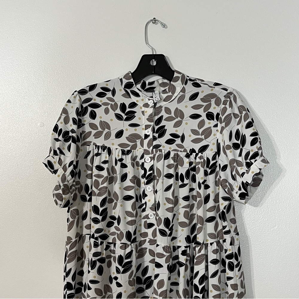 CQ Black White Tan Floral Tiered Maxi Dress - Picture 3 of 7
